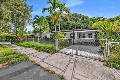 535 NW 23rd Ave #535, Fort Lauderdale, FL 33311 - Photo 5