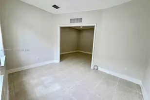 15795 SW 42nd St, Miramar, FL 33027 - Photo 11