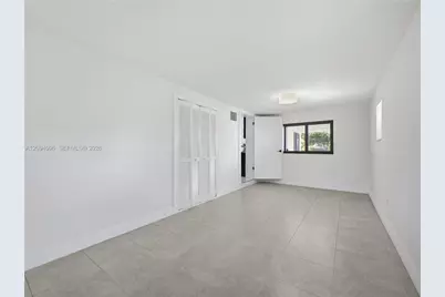 831 S 28th Ave, Hollywood, FL 33020 - Photo 17