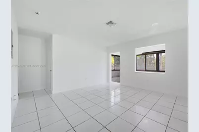831 S 28th Ave, Hollywood, FL 33020 - Photo 9