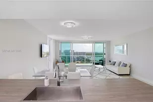 400 Sunny Isles Blvd, Sunny Isles Beach, FL 33160 - Photo 31