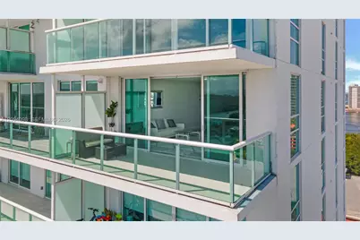 400 Sunny Isles Blvd #1722, Sunny Isles Beach, FL 33160 - Photo 3