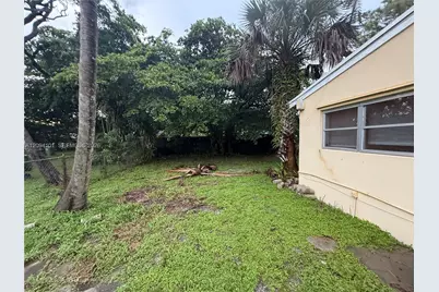 1501 SW 25th Ave, Fort Lauderdale, FL 33312 - Photo 5