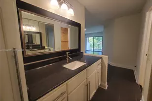 11549 Terra Bella Blvd, Plantation, FL 33325 - Photo 19