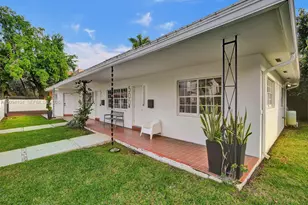 500 NE 66th St, Miami, FL 33138 - Photo 3