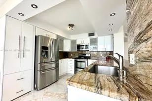 16558 NE 26th Ave, North Miami Beach, FL 33160 - Photo 5