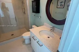 3801 Collins Ave, Miami Beach, FL 33140 - Photo 23