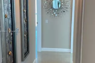 3801 Collins Ave, Miami Beach, FL 33140 - Photo 27