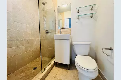 1470 Lincoln Ter #1, Miami Beach, FL 33139 - Photo 23
