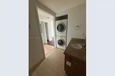 4242 NW 2nd St #813, Miami, FL 33126 - Photo 7
