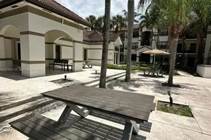 540 S Park Rd, Hollywood, FL 33021 - Photo 3