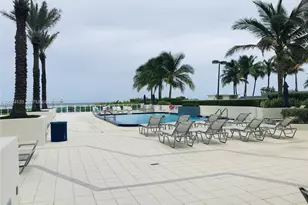 6917 Collins Ave, Miami Beach, FL 33141 - Photo 11