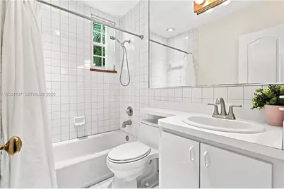 3141 Peachy St #12, Miami, FL 33133 - Photo 25