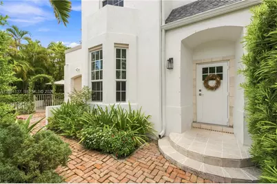 3141 Peachy St #12, Miami, FL 33133 - Photo 3