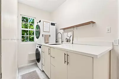 3141 Peachy St #12, Miami, FL 33133 - Photo 15