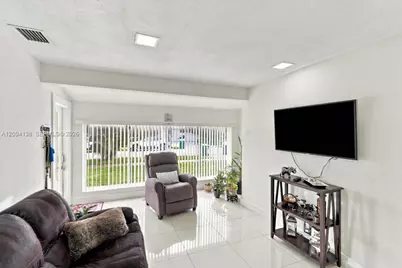 9625 Dominican Dr, Cutler Bay, FL 33189 - Photo 5
