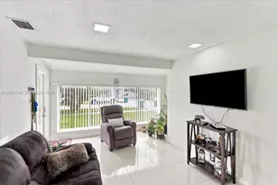 9625 Dominican Dr, Cutler Bay, FL 33189 - Photo 5