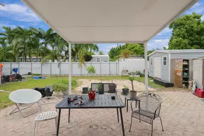 9625 Dominican Dr, Cutler Bay, FL 33189 - Photo 23