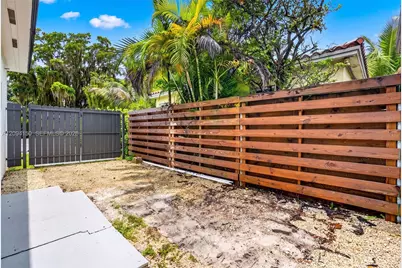 4547 SW 16th St, Miami, FL 33134 - Photo 27