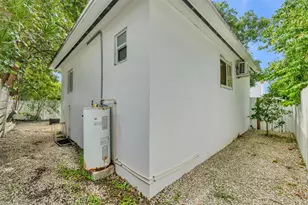 1963 SW 17th Ct, Miami, FL 33145 - Photo 27
