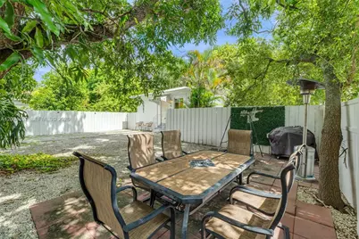 1963 SW 17th Ct, Miami, FL 33145 - Photo 9