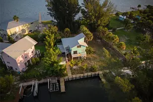 51 Vip Is, Grant-Valkaria, FL 32949 - Photo 7