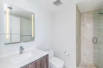 488 NE 18th St #4406, Miami, FL 33132 - Photo 7