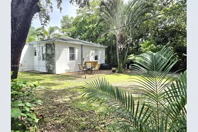 1220 NE 128th St, North Miami, FL 33161 - Photo 33