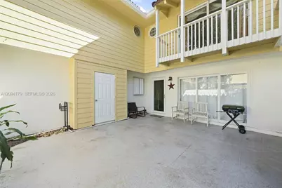 146 Seabreeze Cir, Jupiter, FL 33477 - Photo 3