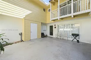 146 Seabreeze Cir, Jupiter, FL 33477 - Photo 3
