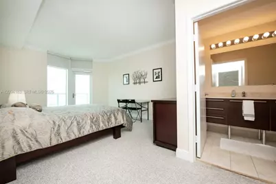 1900 N Bayshore Dr #4604, Miami, FL 33132 - Photo 21
