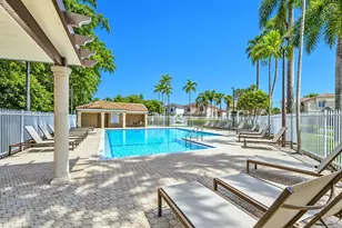 325 NW 158th Ln, Pembroke Pines, FL 33028 - Photo 33