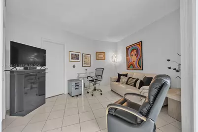 20281 E Country Club Dr #305, Aventura, FL 33180 - Photo 17