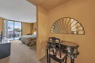 20281 E Country Club Dr, Aventura, FL 33180 - Photo 13