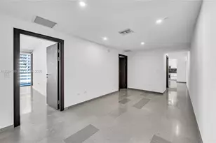 88 SW 7th St, Miami, FL 33130 - Photo 27