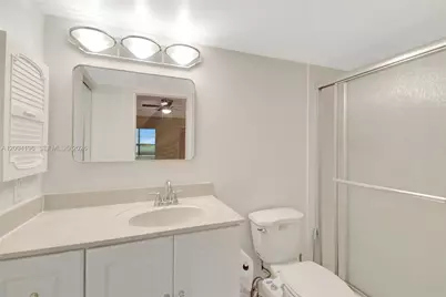 13475 SW 9th St #413A, Pembroke Pines, FL 33027 - Photo 15