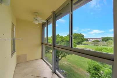 13475 SW 9th St #413A, Pembroke Pines, FL 33027 - Photo 3
