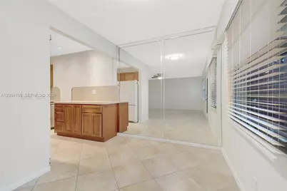 13475 SW 9th St #413A, Pembroke Pines, FL 33027 - Photo 7