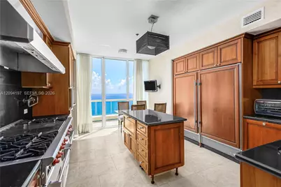 17875 Collins Ave #4403, Sunny Isles Beach, FL 33160 - Photo 9