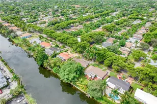 13205 NE 2nd Ave, North Miami, FL 33161 - Photo 21