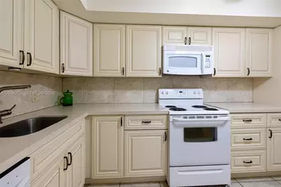 3800 S Ocean Dr #516, Hollywood, FL 33019 - Photo 5