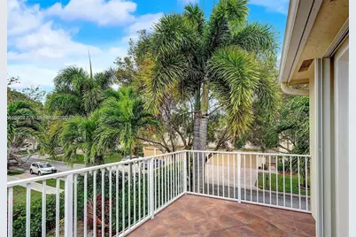 7457 NW 51st Way #0, Coconut Creek, FL 33073 - Photo 11