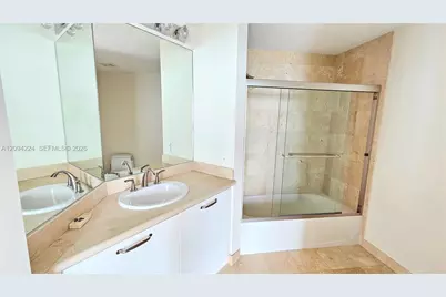 6515 Collins Ave #1403, Miami Beach, FL 33141 - Photo 9