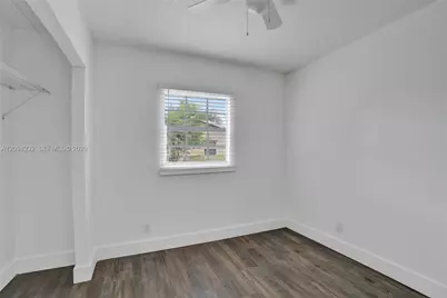 2910 NW 25th St, Fort Lauderdale, FL 33311 - Photo 15