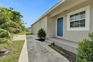 2910 NW 25th St, Fort Lauderdale, FL 33311 - Photo 3