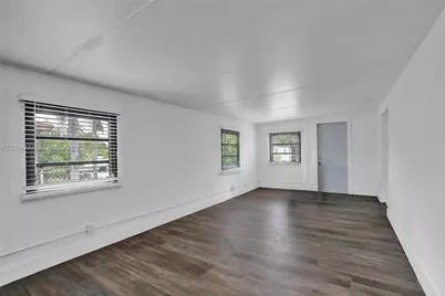 2910 NW 25th St, Fort Lauderdale, FL 33311 - Photo 7
