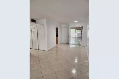 1725 W 60th St #F202, Hialeah, FL 33012 - Photo 3