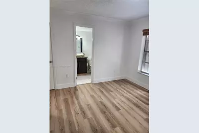 1725 W 60th St #F202, Hialeah, FL 33012 - Photo 5