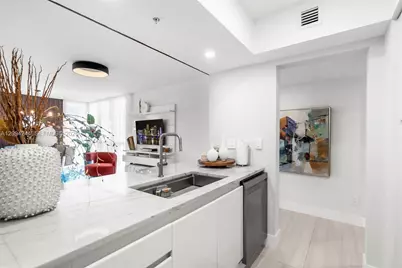 1500 Ocean Dr #707, Miami Beach, FL 33139 - Photo 11