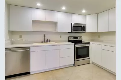1800 Collins Ave #19F, Miami Beach, FL 33139 - Photo 7